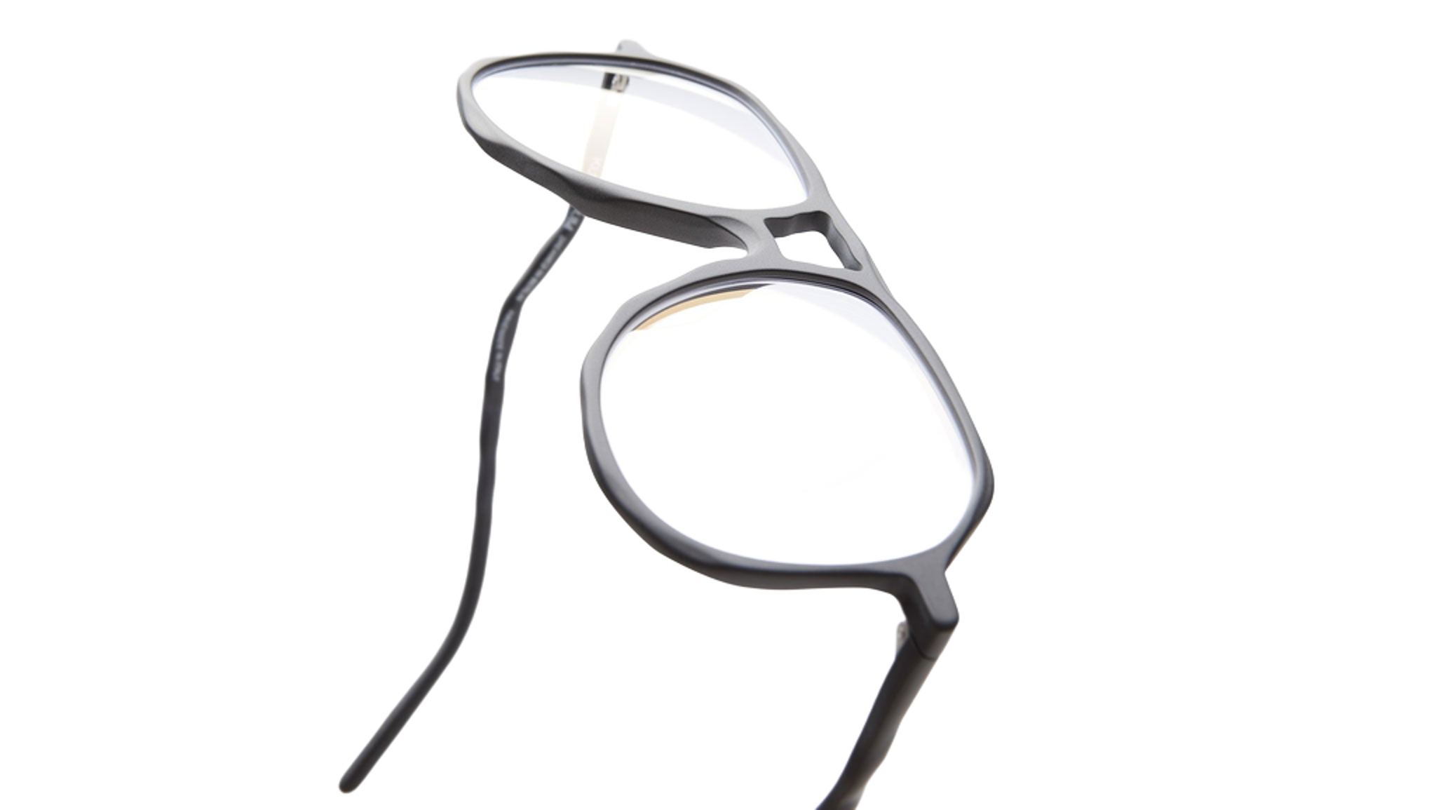 Kuboraum L10 Black Matt, sklopljene 1