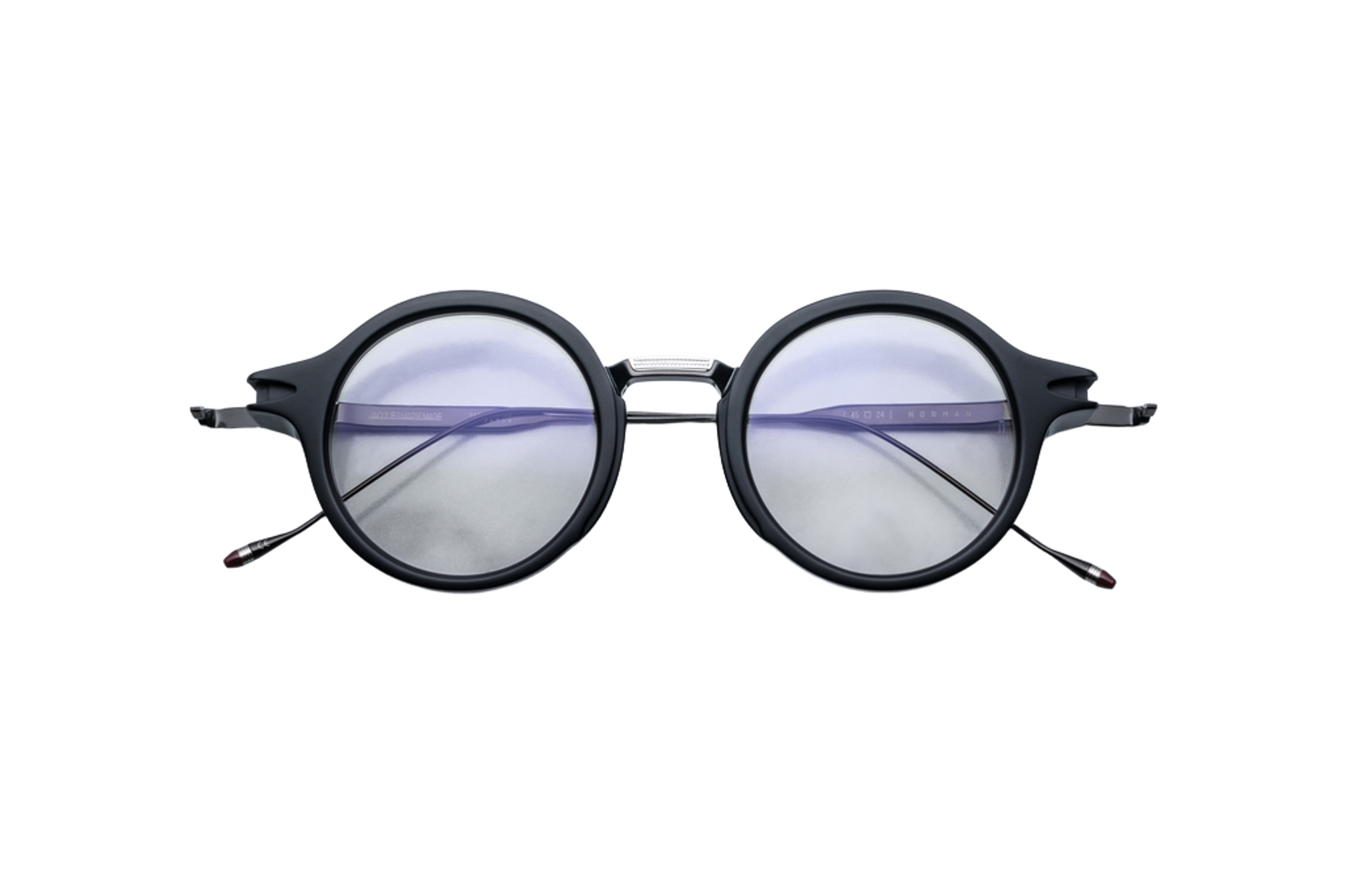 Norman Phantom, prednja strana