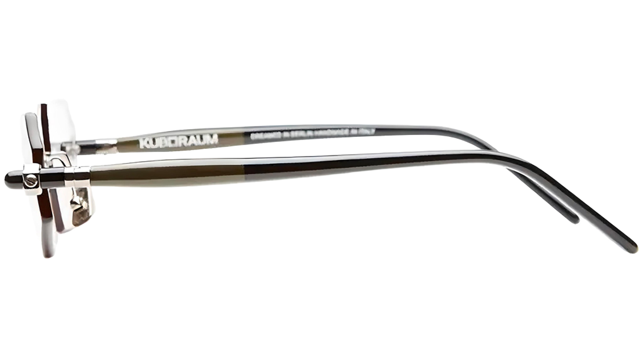 Kuboraum P63 Gunmetal, drška sa strane