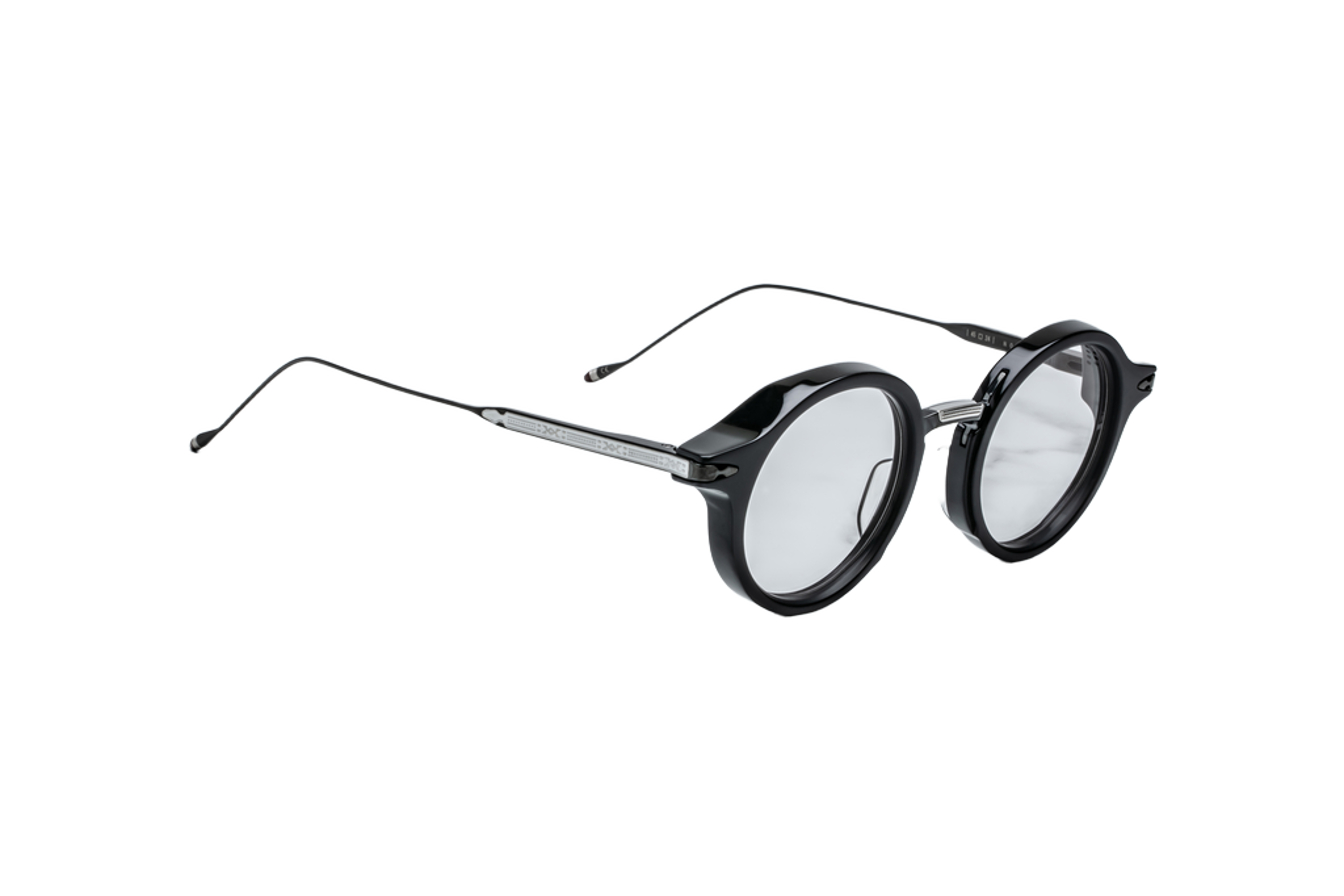 Norman Phantom, iz ugla